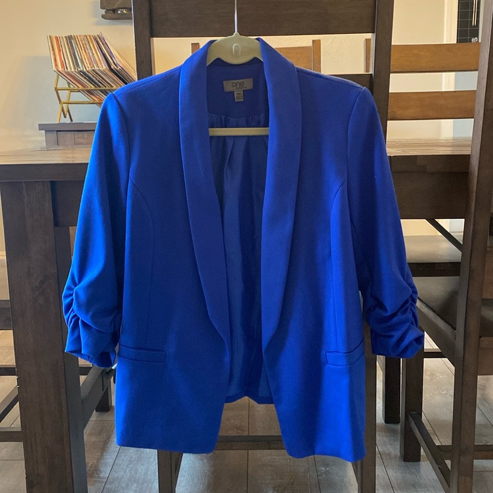 Women’s Blue Blazer NWOT